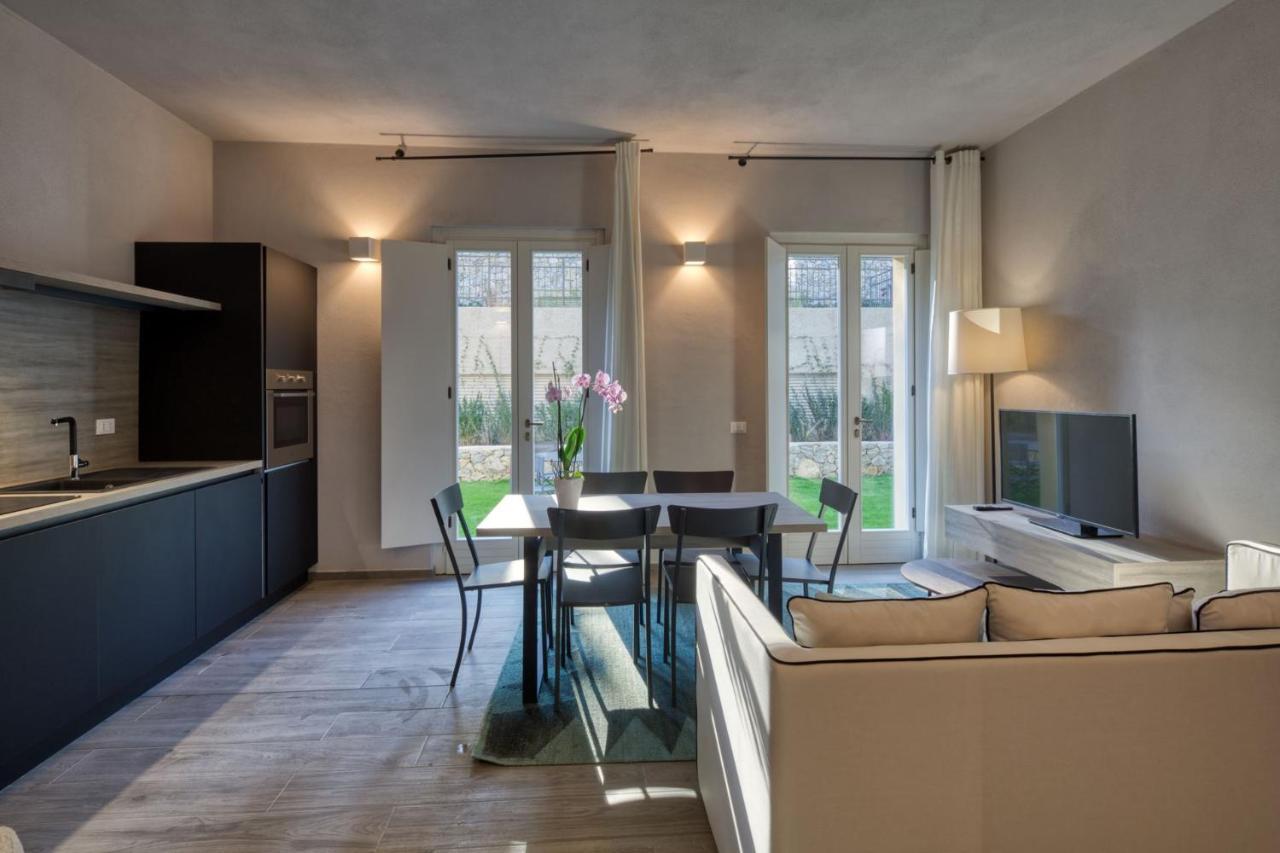 Via Di Francia Aparthotel *